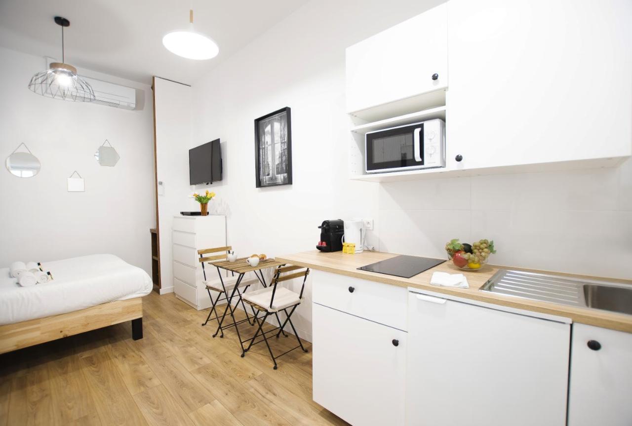 Great Studio Near The Eiffel Tower Paris Exterior photo